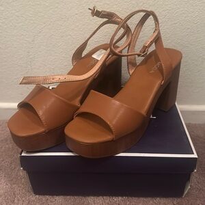 Top moda high heels.